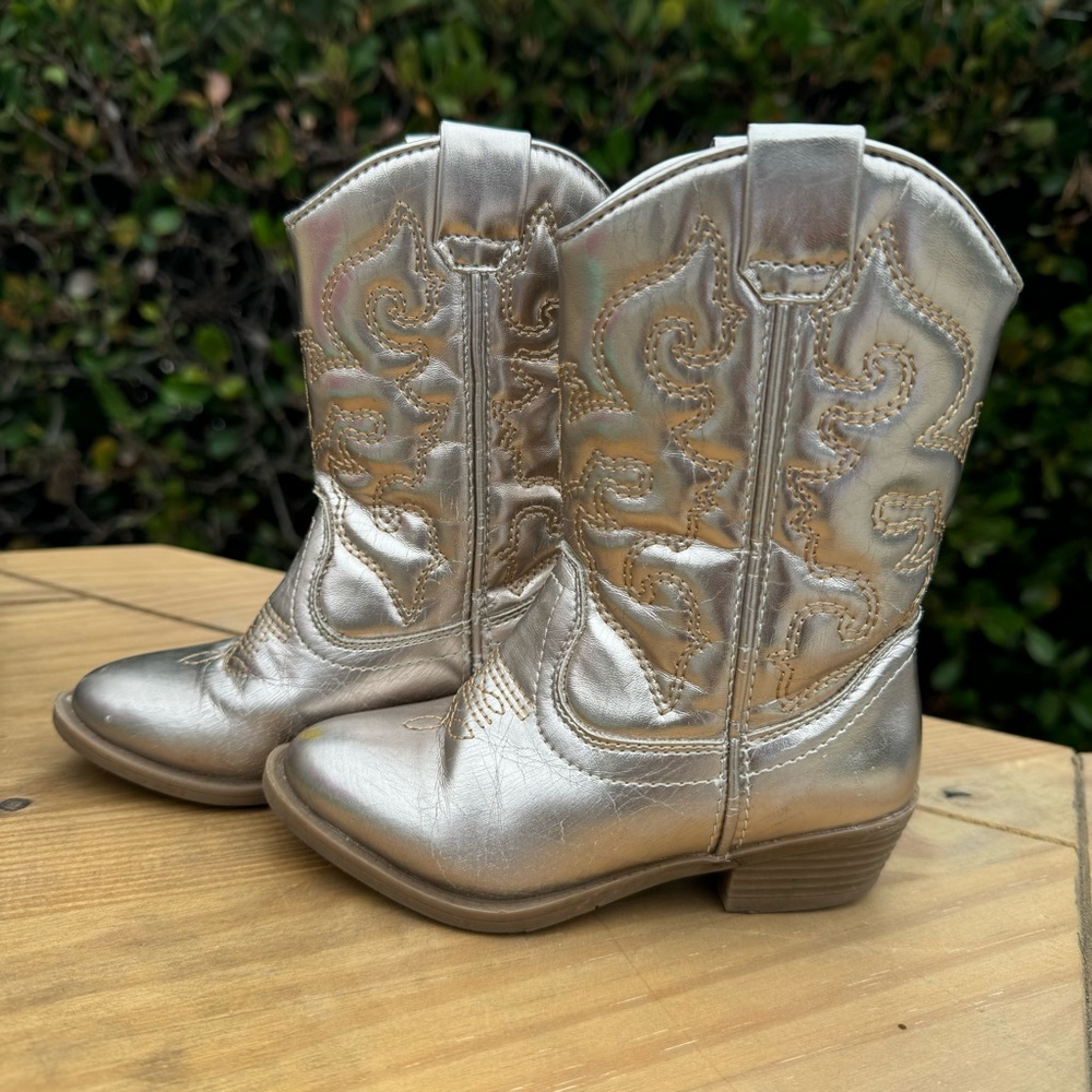 Tucker and Tate gold girls, cowgirl boots, cowboy boots size 8 toddler